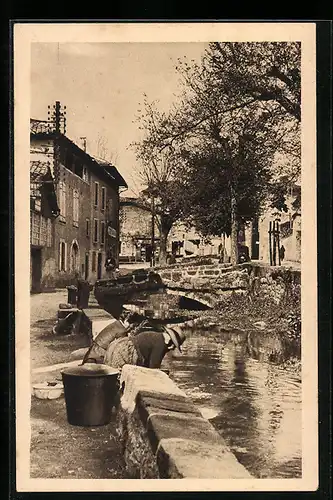 AK Figeac-en-Quercy, Frauen beim Wäsche waschen im Ort
