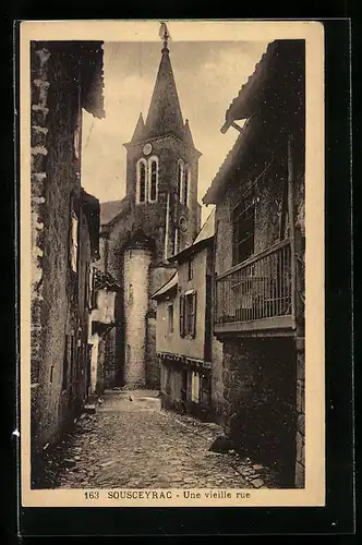 AK Sousceyrac, Une vieille rue