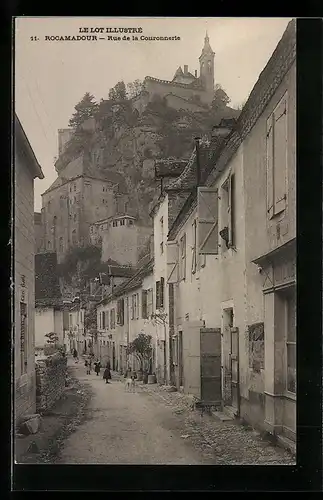 AK Rocamadour, Rue de la Couronnerie, personnes