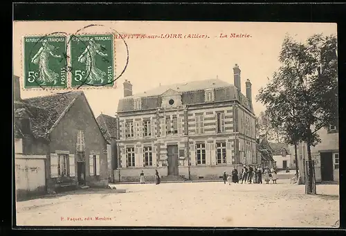 AK Pierrefitte-sur-Loire, La Mairie