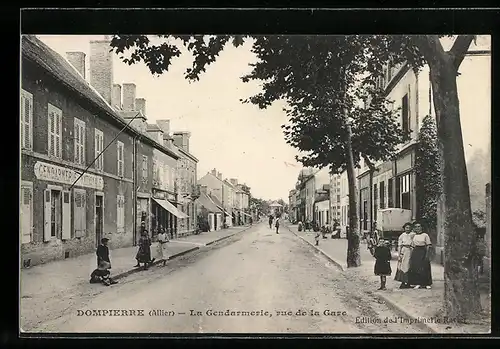 AK Dompierre, La Gendarmerie, Rue de la Gare