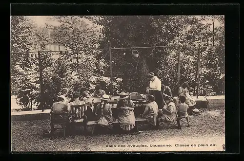 AK Lausanne, Asile des Aveugles, Classe en plein air