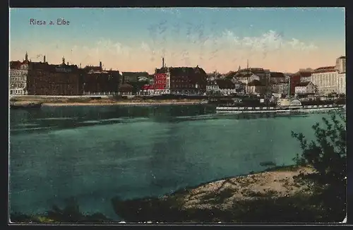 AK Riesa a. Elbe, Uferpartie mit Dampfer