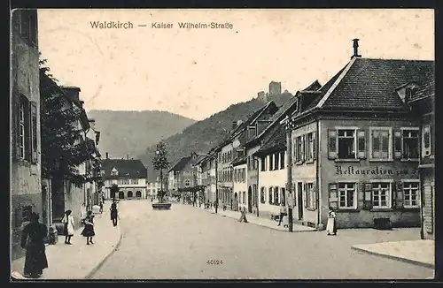 AK Waldkirch, Kaiser Wilhelm Strasse, Restauration