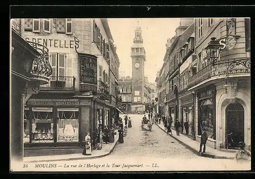 AK Moulins, La rue de l`Horloge et la Tour Jacquemart