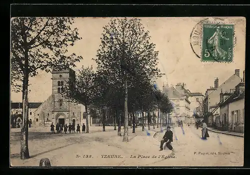 AK Yzeure, La Place de l`Eglise