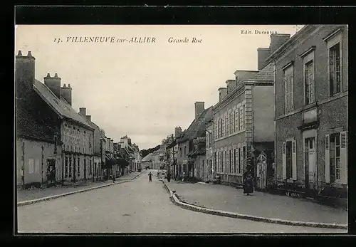 AK Villeneuve-sur-Allier, Grande Rue