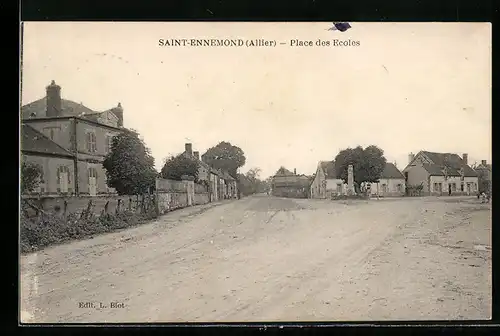 AK Saint Ennemond, Place des Écoles