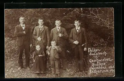 Foto-AK Sulzbach, Geschwistergruppe mit Liliputaner Seppetoni & Katherina vom Gasthof Falken