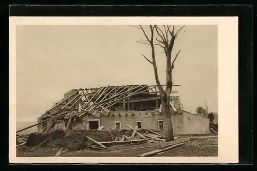 AK La Chaux-de-Fonds, Cyclone 12 Juin 1926, Ferme Leuba détruite