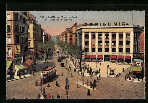 AK Lyon, Place du Pont et cours de la Liberté, Strassenbahn