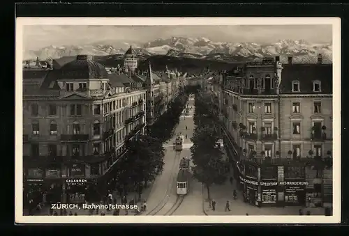 AK Zürich, Bahnhofstrasse mit Geschäften und Strassenbahn