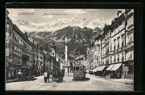 AK Innsbruck, Maria Theresienstrasse, Strassenbahn und Pferdekutsche