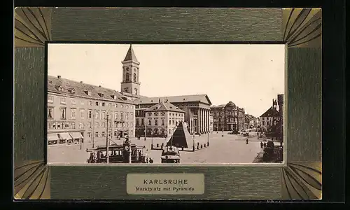 AK Karlsruhe, Marktplatz mit Pyramide und Strassenbahn, Passepartout
