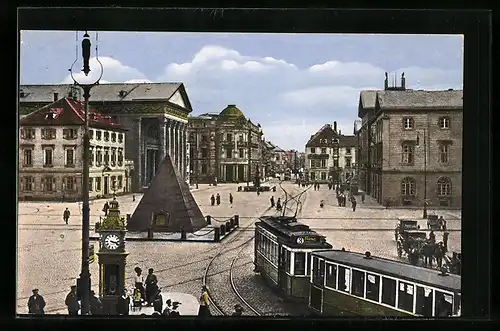 AK Karlsruhe, Marktplatz mit Pyramide und Strassenbahn