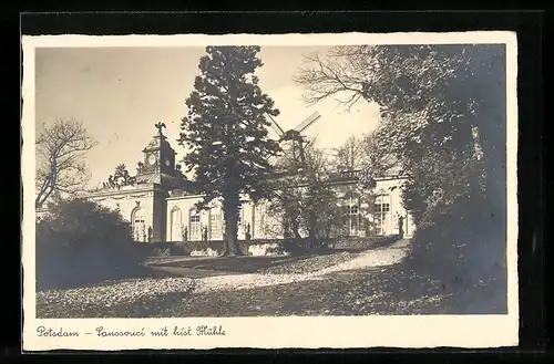 AK Potsdam, Schloss Sanssouci mit historischer Mühle