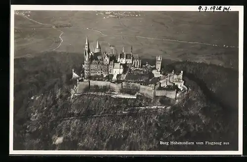 AK Hechingen, Burg Hohenzollern aus der Vogelschau