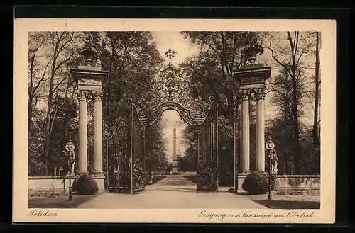 AK Potsdam, Schloss Sanssouci, Eingang am Obelisk