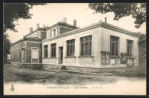 AK Franconville, Les Ecoles