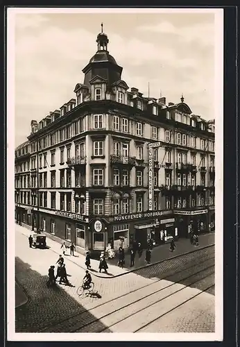 AK München, Hotel Europäischer Hof in der Bayerstrasse 31 mit Passanten