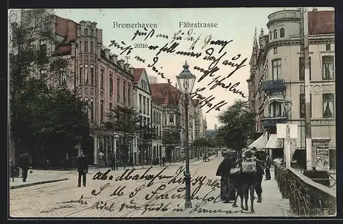 AK Bremerhaven, Fährstrasse mit Passanten, Brückengeländer