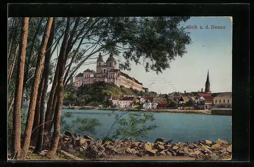 AK Melk a. d. Donau, Flusspartie mit Stadtansicht