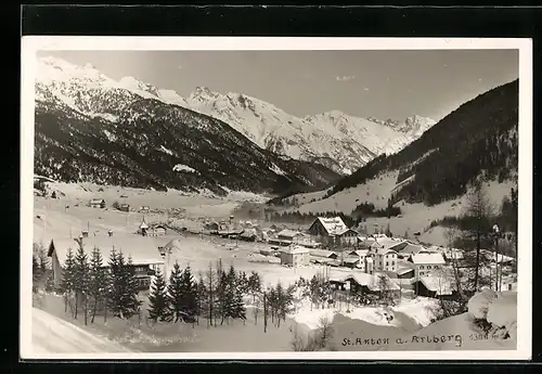 AK St. Anton a. Arlberg, Die Ortschaft unter einer Schneedecke