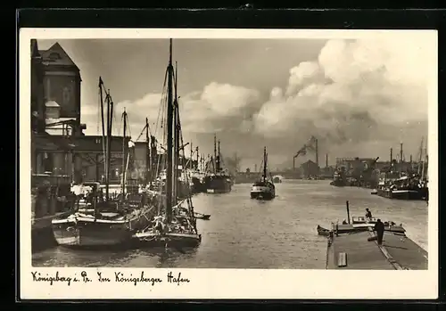 AK Königsberg i. Pr., Im Königsberger Hafen