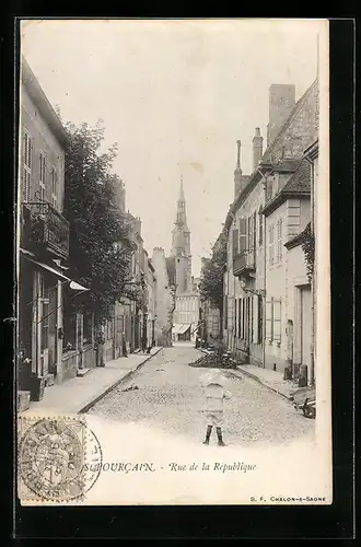 AK St-Pourcain, Rue de la République, Strassenpartie