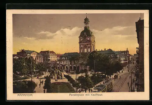 AK Mannheim, Paradeplatz mit Kaufhaus und Strassenbahn