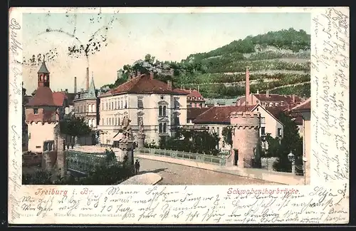 AK Freiburg i. Br., Schwabenthorbrücke mit Turm und Bergblick