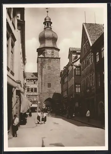 AK Coburg, Strassenpartie mit Spitalturm