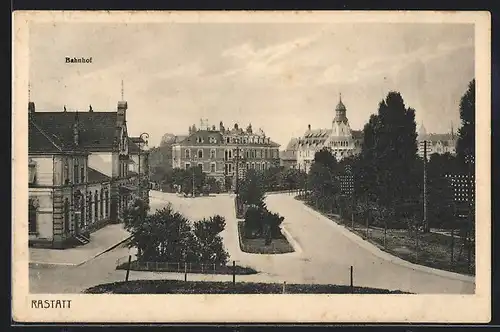 AK Rastatt, Platzansicht mit Bahnhof und Anlagen