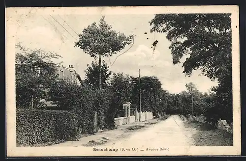 AK Beauchamp, Avenue Boule