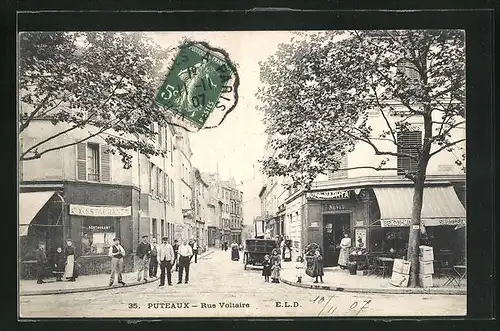 AK Puteaux, Rue Voltaire, Strassenpartie mit Restaurants