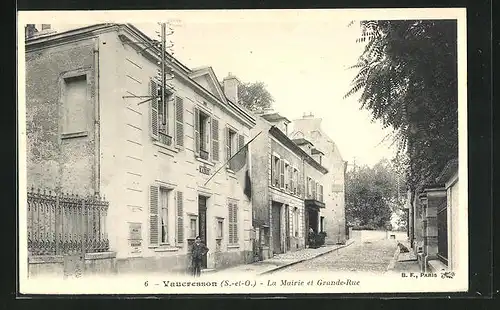 AK Vaucresson, La Mairie et Grande-Rue, Strassenpartie mit Rathaus