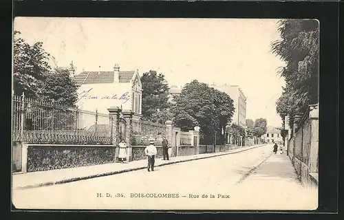 AK Bois-Colombes, Rue de la Paix, Strassenpartie