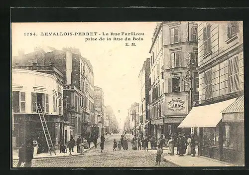 AK Levallois-Perret, La Rue Fazilleau prise de la Rue du Bois