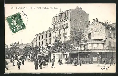 AK Puteaux, Boulevard Richard Wallace, Personnes et Boutiques