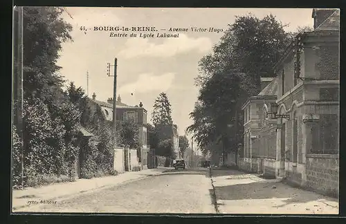 AK Bourg-la-Reine, Avenue Victor-Hugo, Entree du Lycee Lakanal