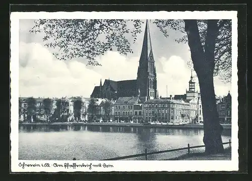 AK Schwerin i. M., Blick über den Pfaffenteich zum Dom