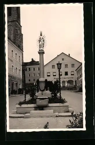 AK Waldkirchen / Ndby., Denkmal, Kaufhaus J. Garhammer