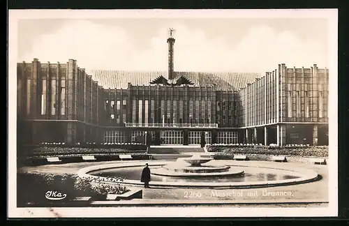 AK Köln, Pressa-Ausstellung 1928, Messehof mit Brunnen