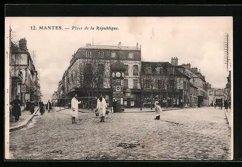 AK Mantes, Place de la République