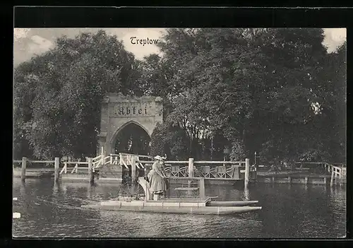 AK Berlin-Treptow, Uferpartie mit Cafe und Boot