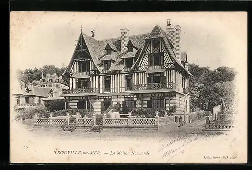 AK Trouville-sur-Mer, La Maison Normande