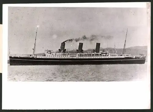 Fotografie Britischer Fahrgastdampfer Empress of Canada