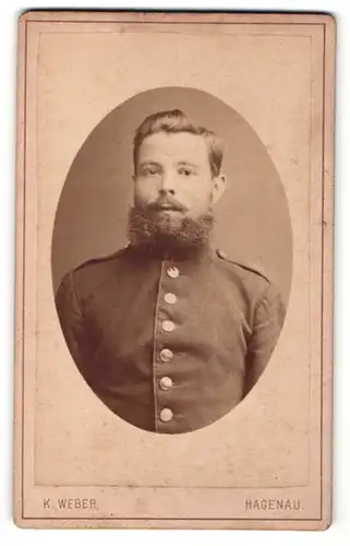 Fotografie K. Weber, Hagenau, Portrait Soldat in Uniform mit Bart