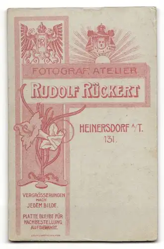 Fotografie Rudolf Rückert, Heinersdorf, Portrait niedliches Mädchen im weissen Kleid