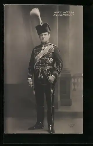 AK Operette Ein Walzertraum, Schauspieler Fritz Werner in Uniform